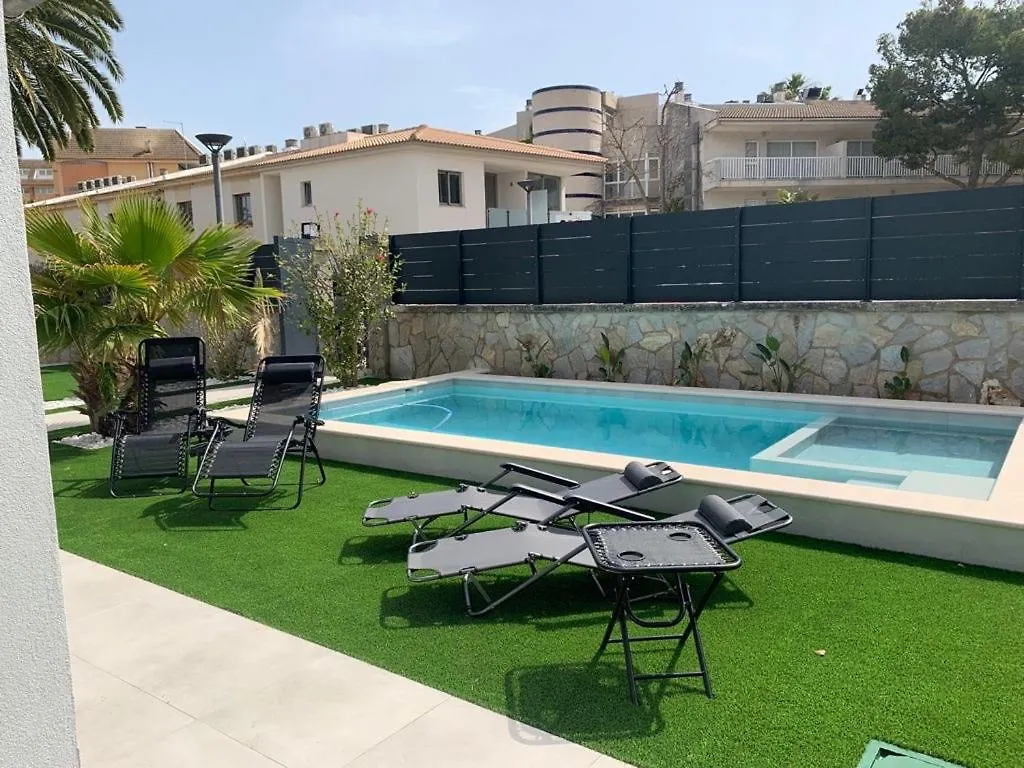 Vakantiehuis Amazing House Close To The Beach Port de Alcudia  Spanje